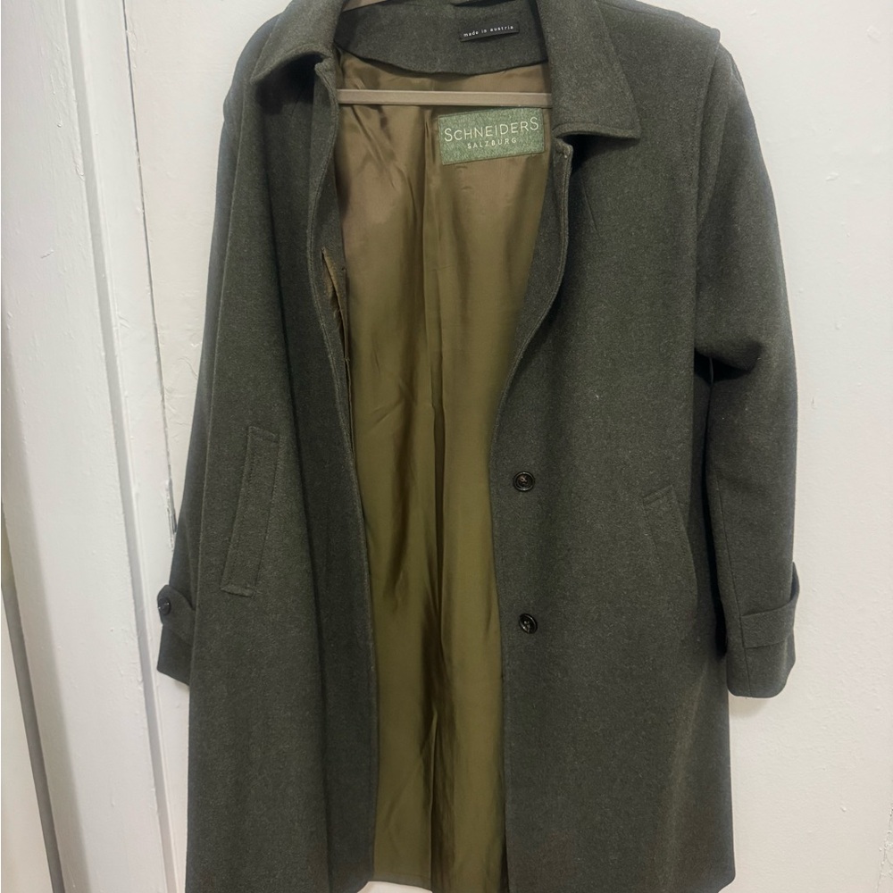Schneiders Salzburg Woman’s Vintage Green Wool Coat